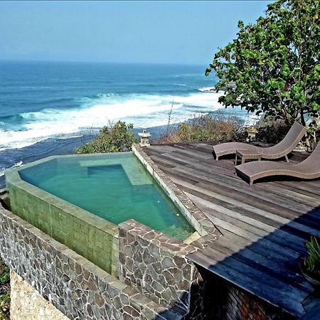 Batu Hill Villa Watukarung Dış mekan fotoğraf