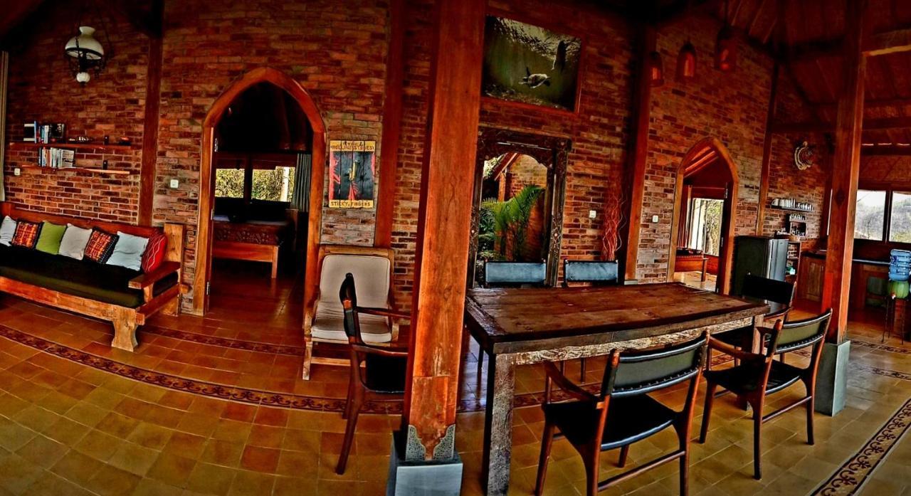 Batu Hill Villa Watukarung Dış mekan fotoğraf