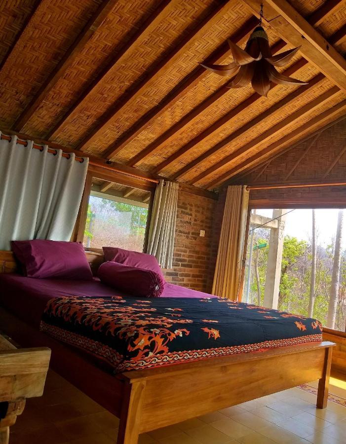 Batu Hill Villa Watukarung Dış mekan fotoğraf